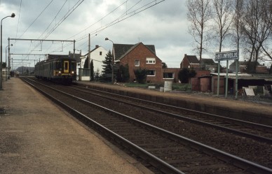 Begijnendijk - TH 83-240.jpg